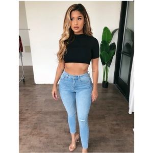 High waisted light jeans